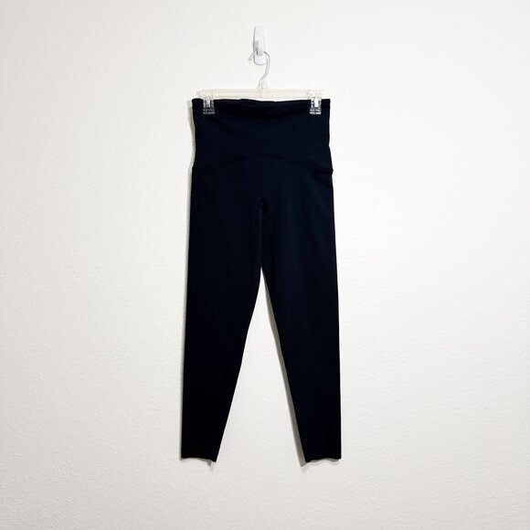 SPANX Black Everyday Comfortable Workout Leggings Pants Size Medium - Picture 1 of 7